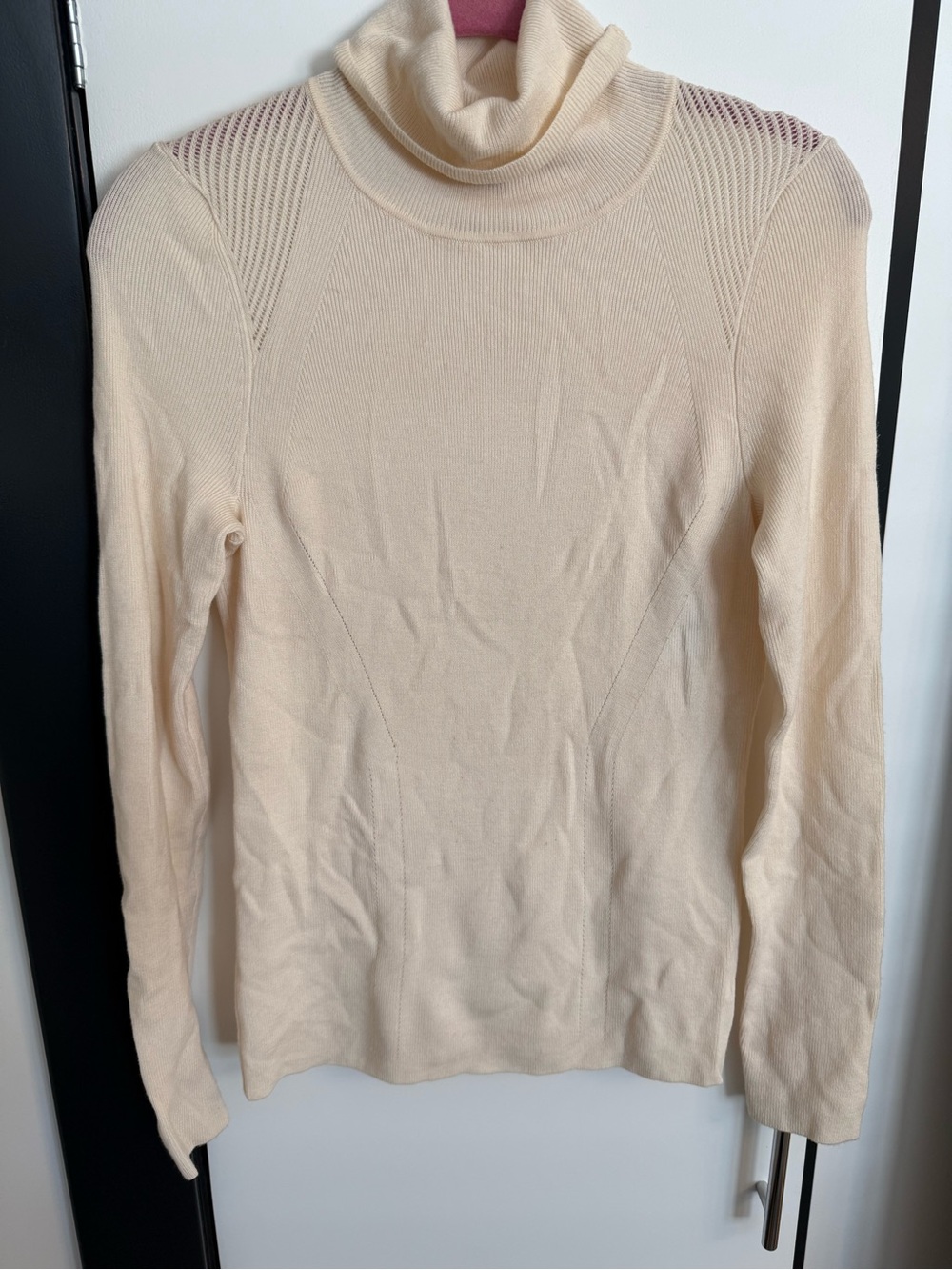Athleta Cream Merino Wool Blend Turtleneck Sweater